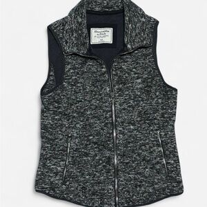 Abercrombie & Fitch Gray Sleeveless Jacket